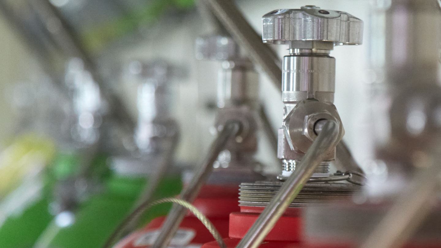 Experis mixture cylinders